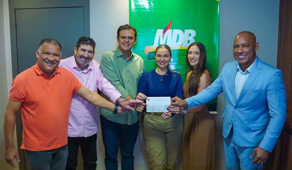 Vice-Prefeita de Cuiabá Oficializa Filiação ao MDB e Promete Fortalecer o Partido Vice-Prefeita de Cuiabá Oficializa Filiação ao MDB e Promete Fortalecer o Partido