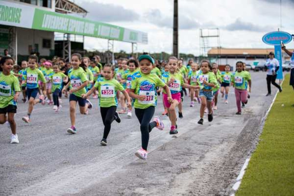 11ª Corrida Kids de Lucas do Rio Verde Reúne 1.500 Crianças em Grande Evento 11ª Corrida Kids de Lucas do Rio Verde Reúne 1.500 Crianças em Grande Evento