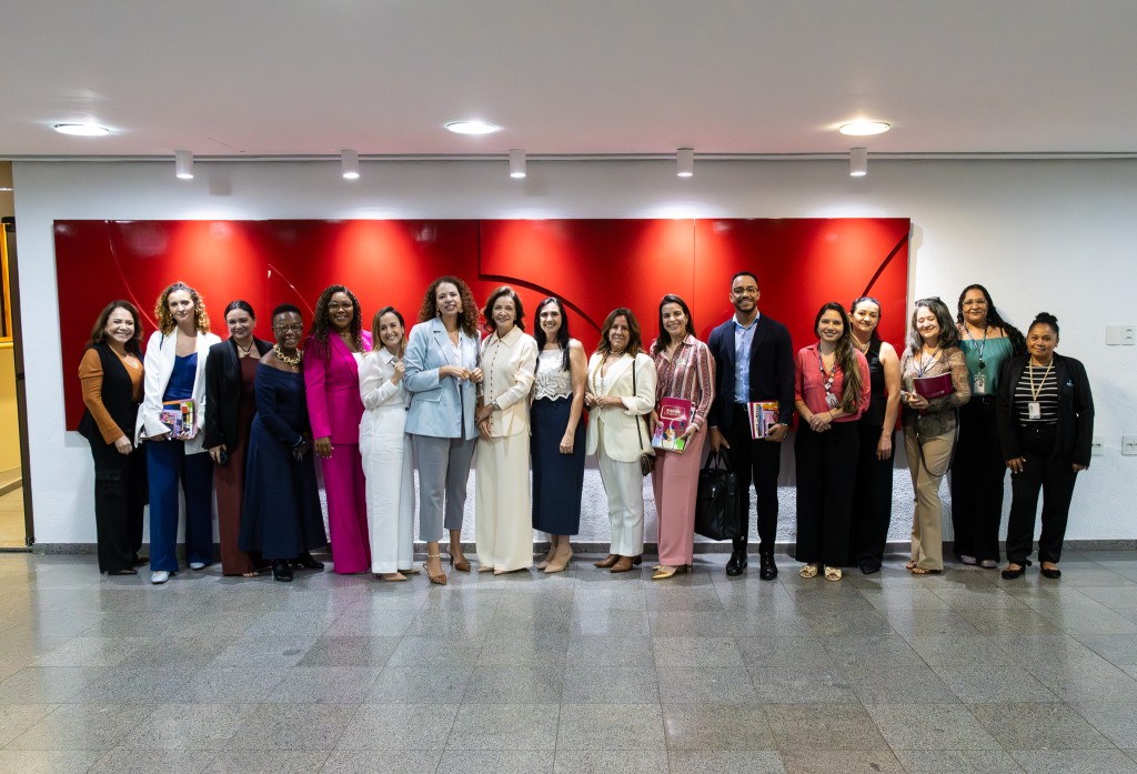 ALMT Reforça Parcerias na ONU Mulheres e Senado para Direitos das Mulheres ALMT Reforça Parcerias na ONU Mulheres e Senado para Direitos das Mulheres