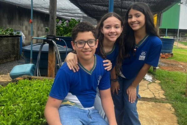 Escola Estadual Inova com Projeto que Leva Alunos da Horta ao Prato em Aulas de Tecnologia e Sustentabilidade Escola Estadual Inova com Projeto que Leva Alunos da Horta ao Prato em Aulas de Tecnologia e Sustent