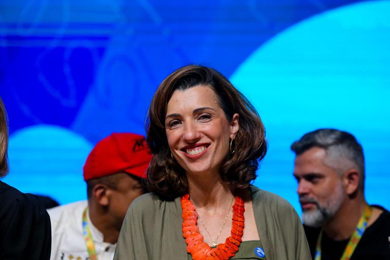 Fernanda Machiaveli Faz História como a Primeira Ministra do Desenvolvimento Agrário e Agricultura Familiar Fernanda Machiaveli Faz História como a Primeira Ministra do Desenvolvimento Agrário e Agricultura F