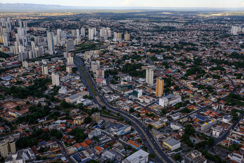 Governo de MT Anuncia Pacote de Investimentos de R$ 586 Milhões para Cuiabá Governo de MT Anuncia Pacote de Investimentos de R$ 586 Milhões para Cuiabá