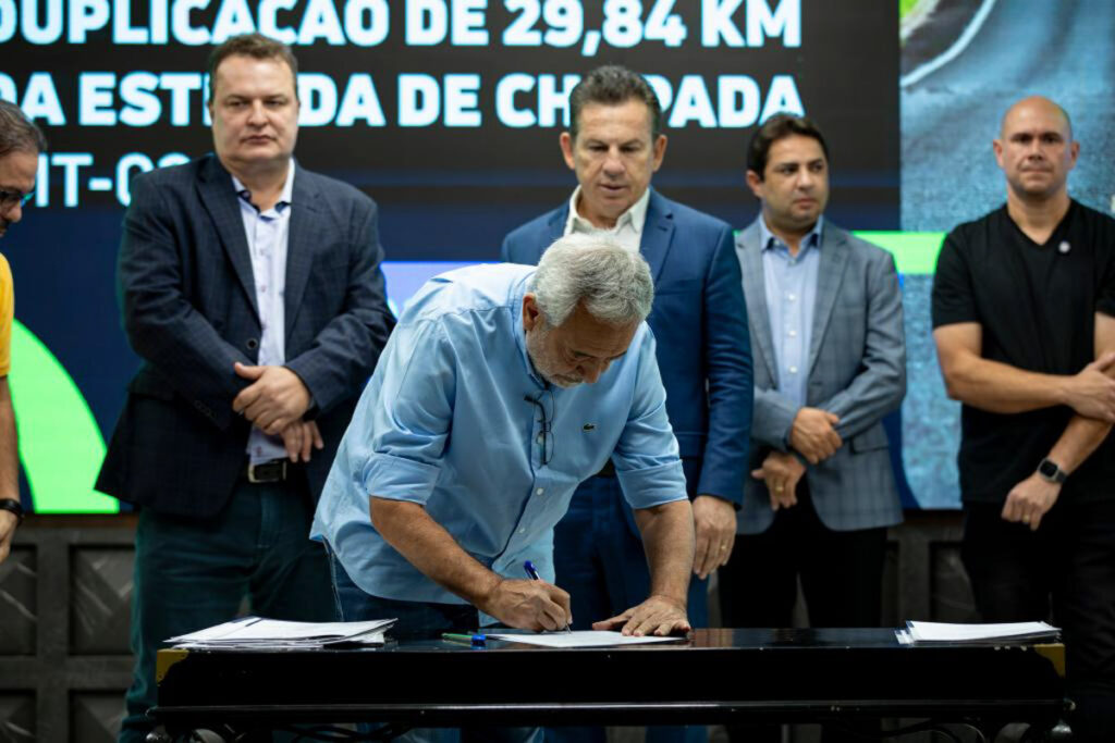 Mato Grosso Destina R$ 400 Milhões para Infraestrutura em Cuiabá e Várzea Grande Mato Grosso Destina R$ 400 Milhões para Infraestrutura em Cuiabá e Várzea Grande
