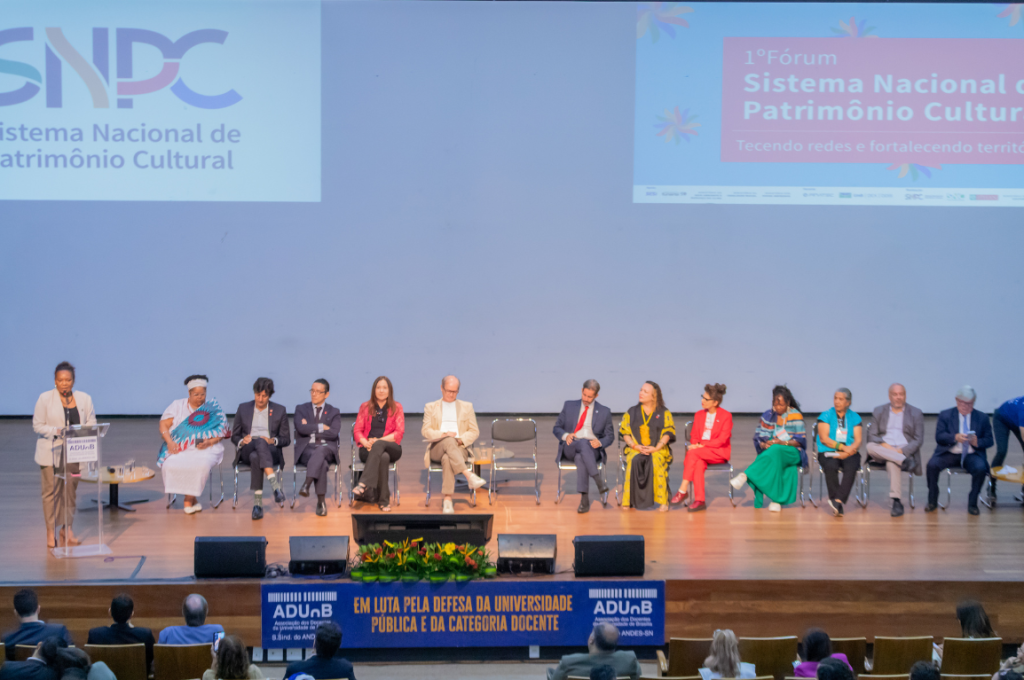 Ministério da Cultura Lança Iniciativas no 1º Fórum do Sistema Nacional de Patrimônio Cultural Ministério da Cultura Lança Iniciativas no 1º Fórum do Sistema Nacional de Patrimônio Cultural