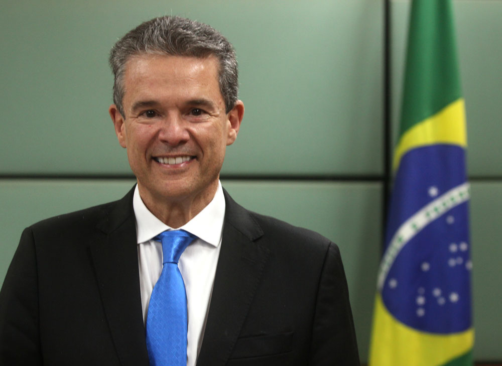 Mudança no Ministério da Agricultura: André de Paula Assume com Novos Desafios Mudança no Ministério da Agricultura: André de Paula Assume com Novos Desafios