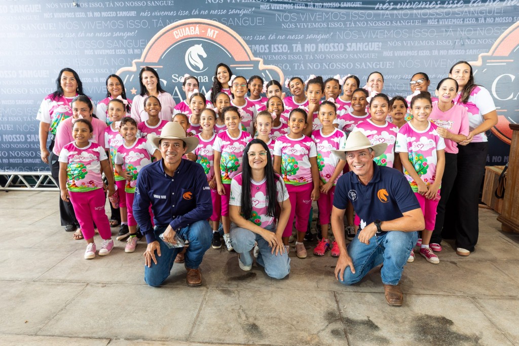 Primeira-dama de Cuiabá Participa da Semana do Cavalo 2026 com Simininas Primeira-dama de Cuiabá Participa da Semana do Cavalo 2026 com Simininas