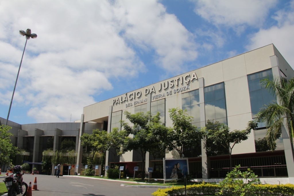 Aprimoramento do Suporte Educacional e Valorização da Inclusão no Debate Escolar Aprimoramento do Suporte Educacional e Valorização da Inclusão no Debate Escolar