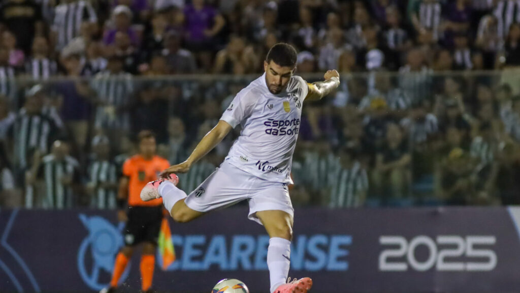 Ceará Enfrenta Cuiabá na Arena Pantanal em Busca da Primeira Vitória na Série B Ceará Enfrenta Cuiabá na Arena Pantanal em Busca da Primeira Vitória na Série B