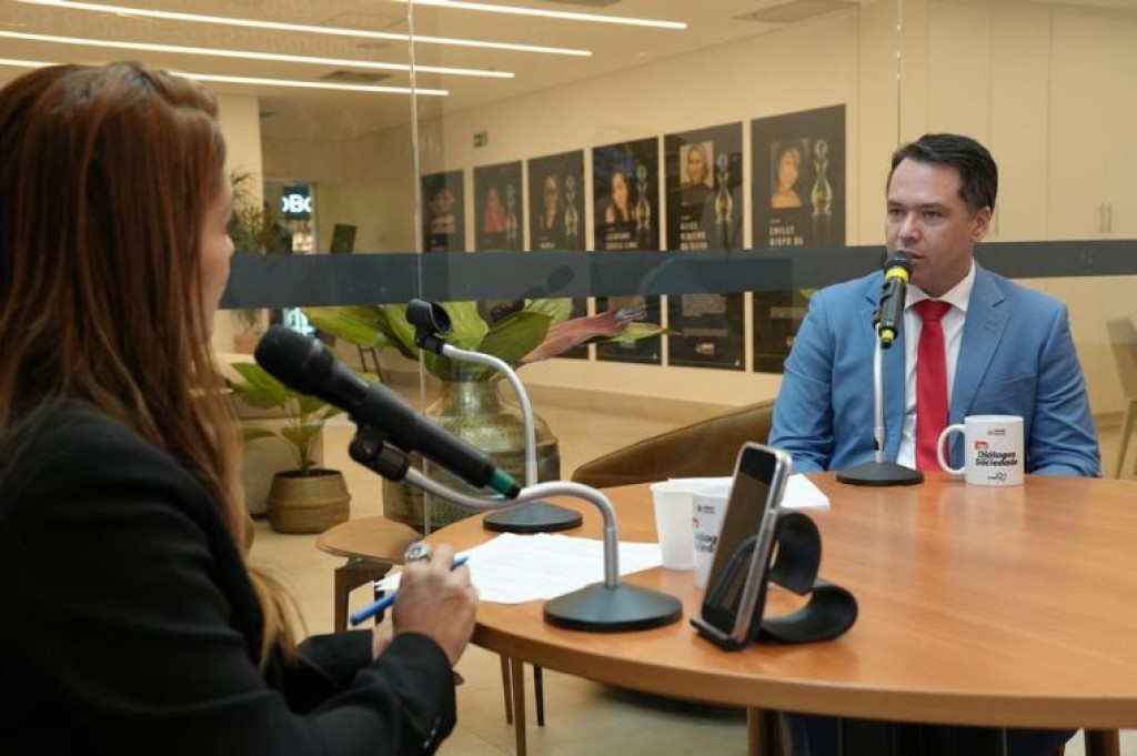 Diálogos com a Sociedade: MPMT Inicia Projeto em Cuiabá com Entrevistas ao Vivo Diálogos com a Sociedade: MPMT Inicia Projeto em Cuiabá com Entrevistas ao Vivo