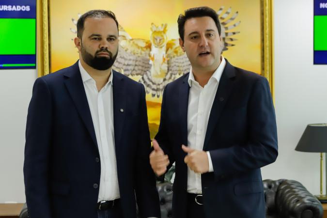 Governo do Paraná Mobiliza Força-Tarefa para Recuperar Instituto de Educação de Paranaguá Governo do Paraná Mobiliza Força-Tarefa para Recuperar Instituto de Educação de Paranaguá