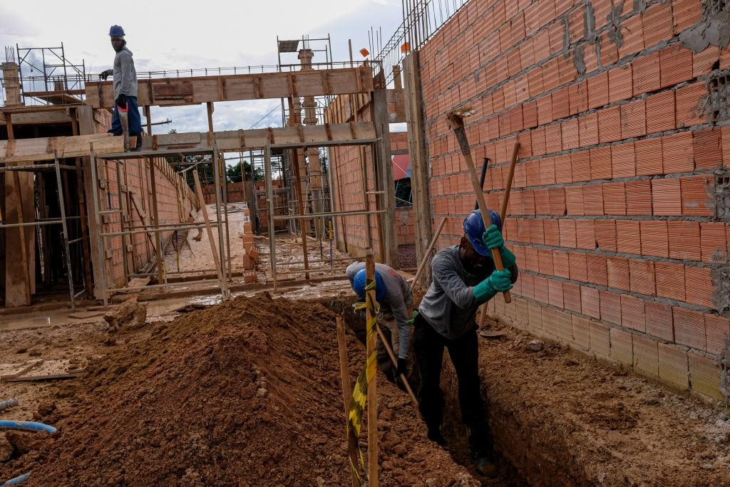 Mato Grosso Cria Mais de 22 Mil Empregos Formais no Início de 2026 Mato Grosso Cria Mais de 22 Mil Empregos Formais no Início de 2026