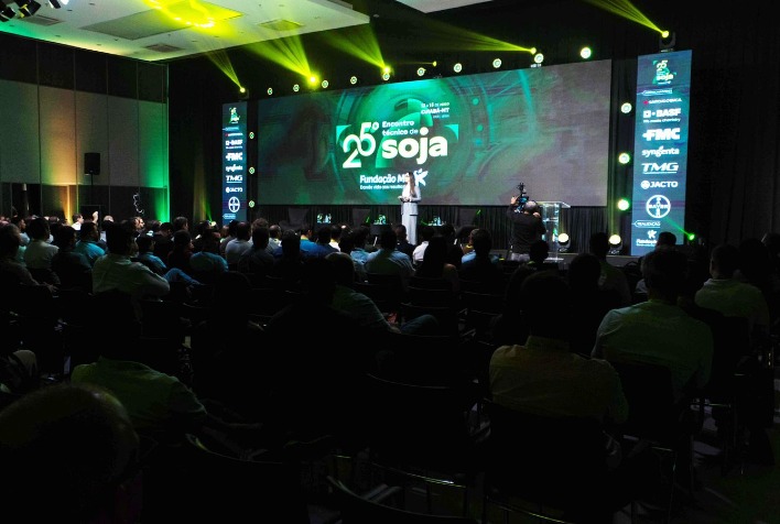 Fundação MT Realiza 26º Encontro Técnico de Soja: Foco em Produtividade e Sustentabilidade Fundação MT Realiza 26º Encontro Técnico de Soja: Foco em Produtividade e Sustentabilidade