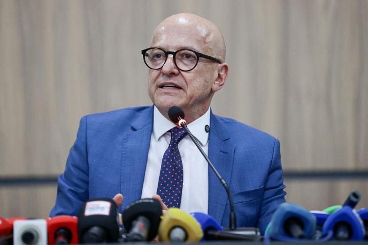 Governo de MT Propõe Doação de Terreno de R$ 8,5 Milhões para Faculdade do MP Governo de MT Propõe Doação de Terreno de R$ 8,5 Milhões para Faculdade do MP