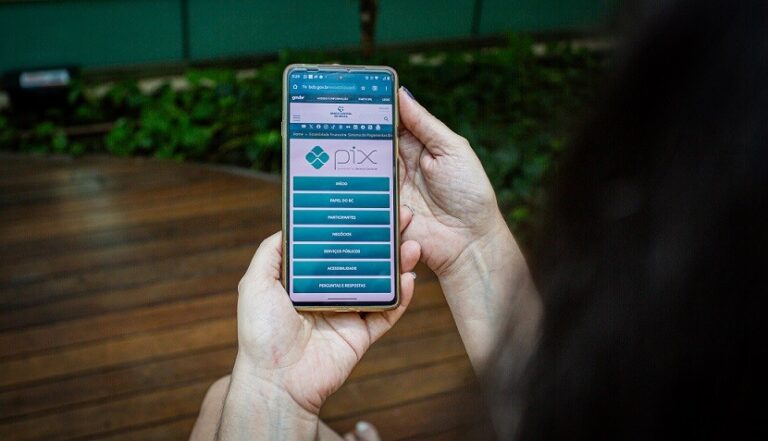 Pix: Novo Mecanismo de Devolução Contra Fraudes se Torna Mandatório em Fevereiro Pix: Novo Mecanismo de Devolução Contra Fraudes se Torna Mandatório em Fevereiro