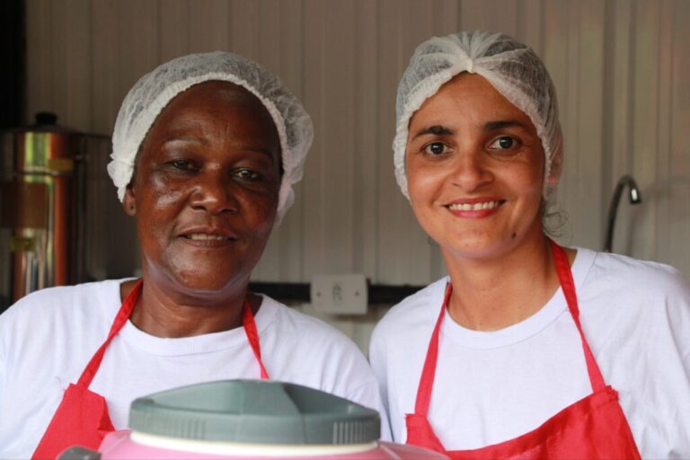 Tanguá Inaugura Dois Postos do Café do Trabalhador e Fortalece Segurança Alimentar Tanguá Inaugura Dois Postos do Café do Trabalhador e Fortalece Segurança Alimentar