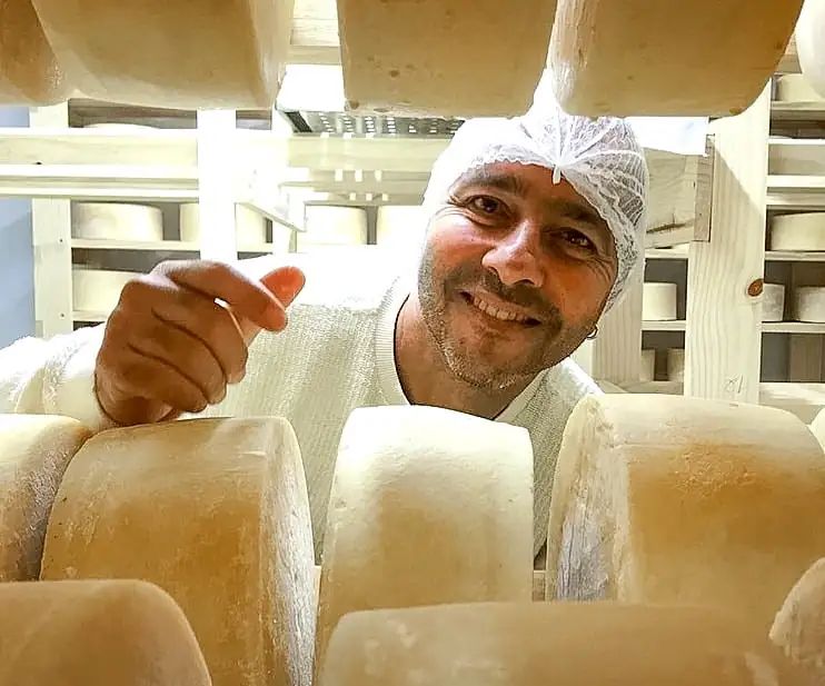 Rota Queijeira da Serra do Rio Fortalece o Turismo Gastronômico na Região Serrana Rota Queijeira da Serra do Rio Fortalece o Turismo Gastronômico na Região Serrana