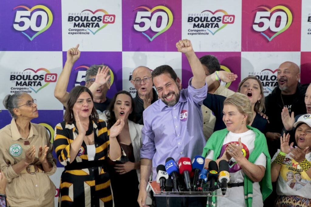 “Boulos critica redução de debates: ‘É atitude de quem tem medo'” 22boulos critica reducao de