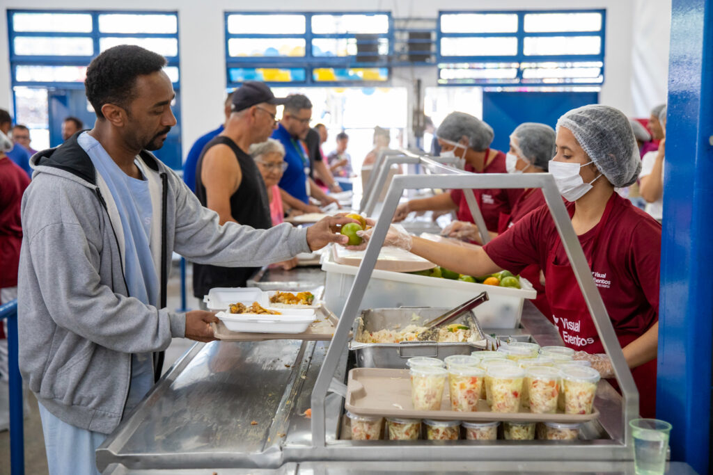DF: 15 Restaurantes Comunitários Abertos no Ano-Novo para Ajudar a População
