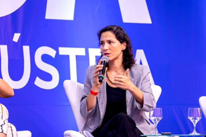 Economia Circular no Brasil: Avanços e Desafios Sem Políticas Eficazes Economia Circular no Brasil: Avanços e Desafios Sem Políticas Eficazes