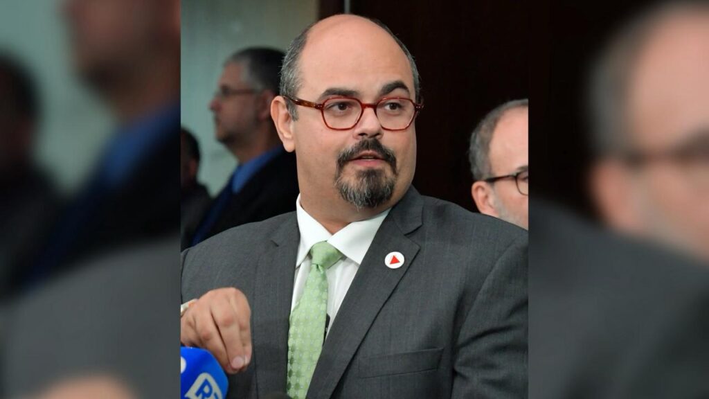 Mateus Simões: O Novo Governador de Minas que Abraça a Cultura Amazônica
