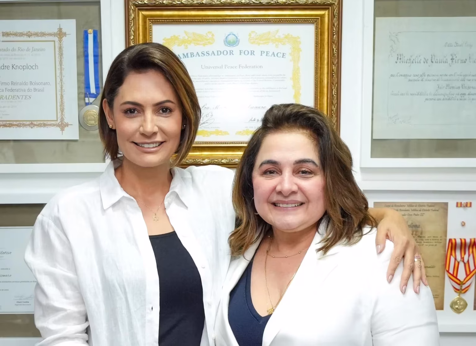 Michelle Bolsonaro Mobiliza Apoio a Candidatas e Reforça Bancada Feminina