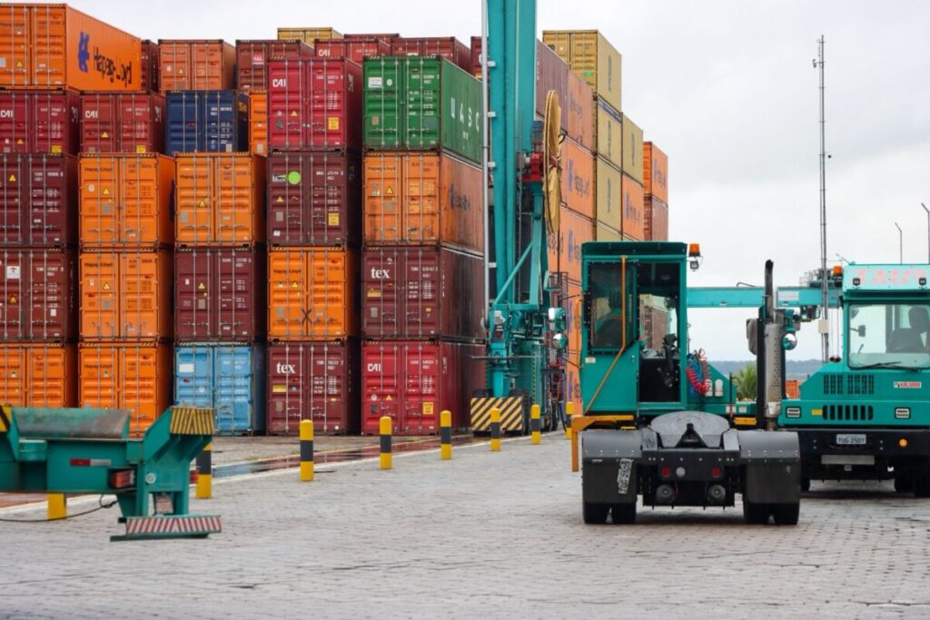 Benefícios da BR-319 para o Amazonas: Transportadoras Veem Oportunidades