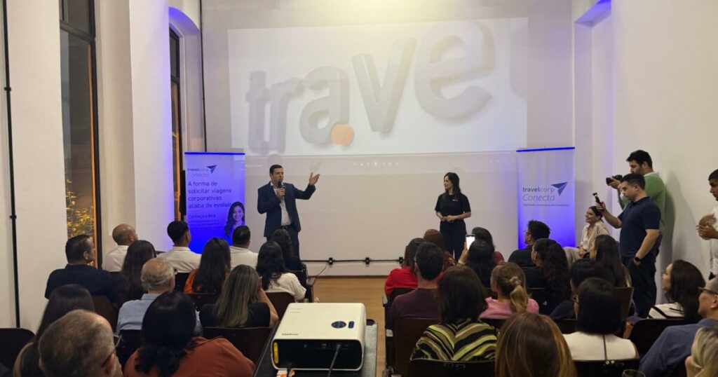Lançamento da MIA: Plataforma de IA Revoluciona Viagens Corporativas em Manaus