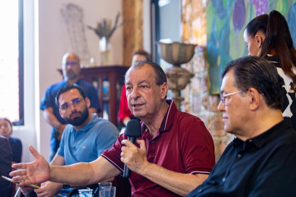 Omar Aziz Enfatiza a Importância da Juventude no Amazonas