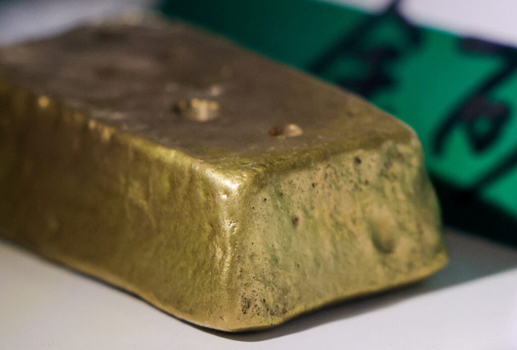 Febre do Ouro: Sintoma de uma Economia doente e Recorde de Preços