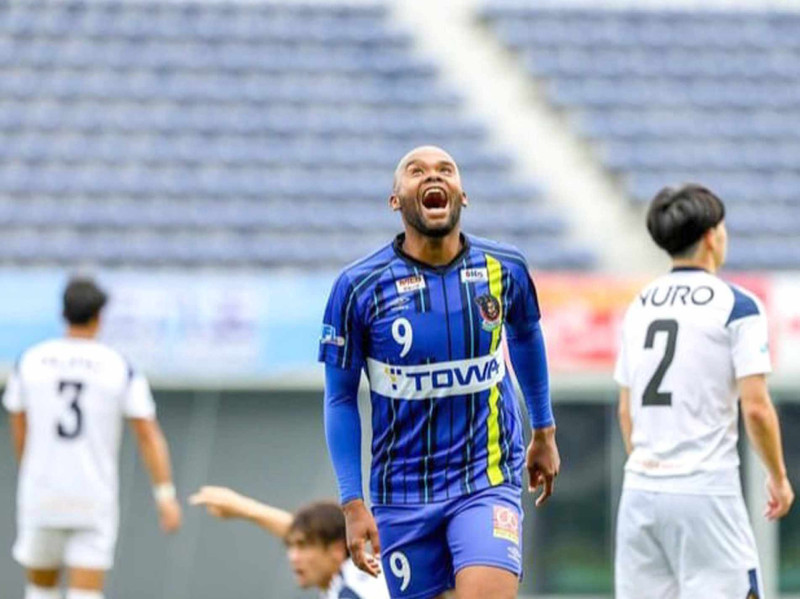 Eduardo Love: De Sorocaba ao Sucesso no Futebol Português Eduardo Love: De Sorocaba ao Sucesso no Futebol Português