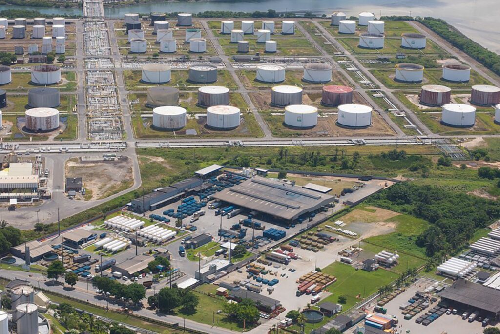 Aumento da Gasolina no Nordeste: Petrobras Enfrenta Desafios na Refinaria de Mataripe