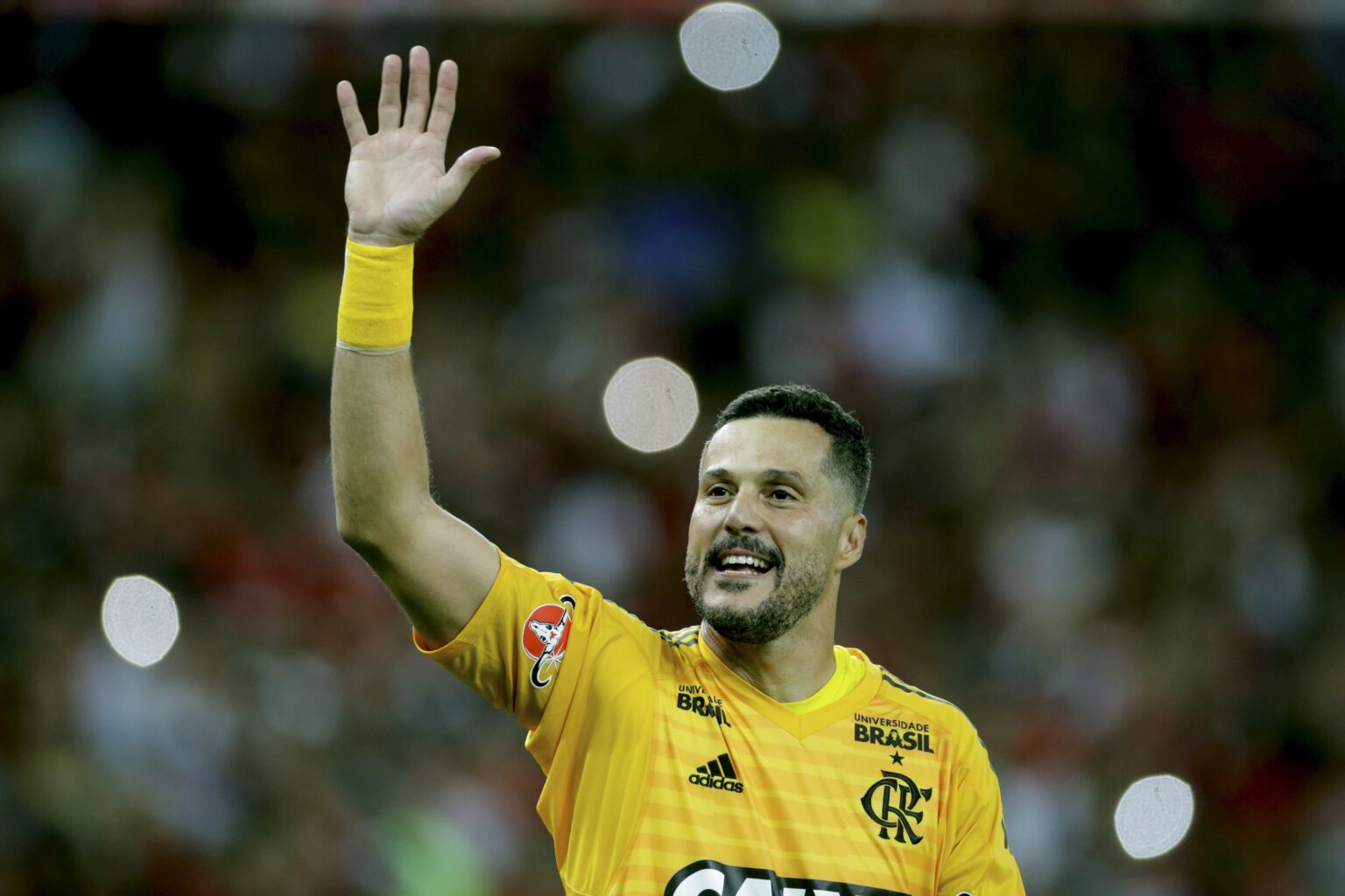Júlio César Rejeita Convite para Direção no Flamengo e Analisa Goleiros para a Copa do Mundo Júlio César Rejeita Convite para Direção no Flamengo e Analisa Goleiros para a Copa do Mundo