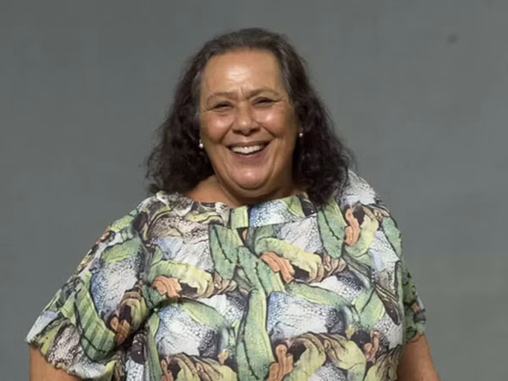 Falecimento de Teuda Bara, Fundadora do Grupo Galpão, Marca o Teatro Brasileiro Falecimento de Teuda Bara, Fundadora do Grupo Galpão, Marca o Teatro Brasileiro