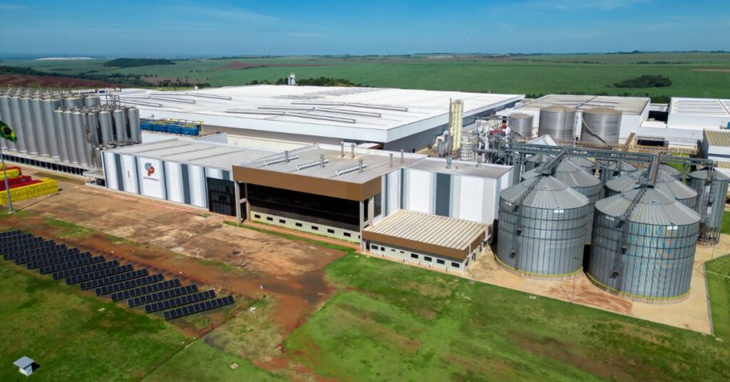 Grupo Petrópolis Expande Produção com Nova Fábrica de Garrafas PET em Uberaba Grupo Petrópolis Expande Produção com Nova Fábrica de Garrafas PET em Uberaba
