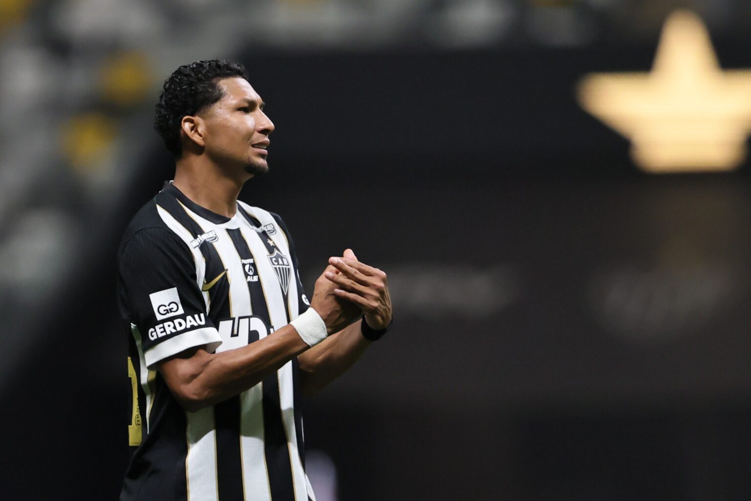Atlético-MG: Reformulação Aprofunda Saídas de Jogadores na Temporada 2026 Atlético-MG: Reformulação Aprofunda Saídas de Jogadores na Temporada 2026