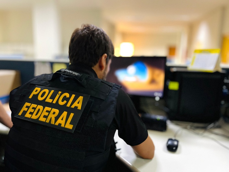 Fraude Fiscal: PF, RFB e MPF Desmantelam Esquema Bilionário Através de Operações Conjuntas Fraude Fiscal: PF, RFB e MPF Desmantelam Esquema Bilionário Através de Operações Conjuntas