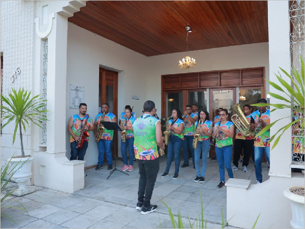 Sextou na Varanda: Edição Especial com Benditos na Semana Padre Cícero Sextou na Varanda: Edição Especial com Benditos na Semana Padre Cícero