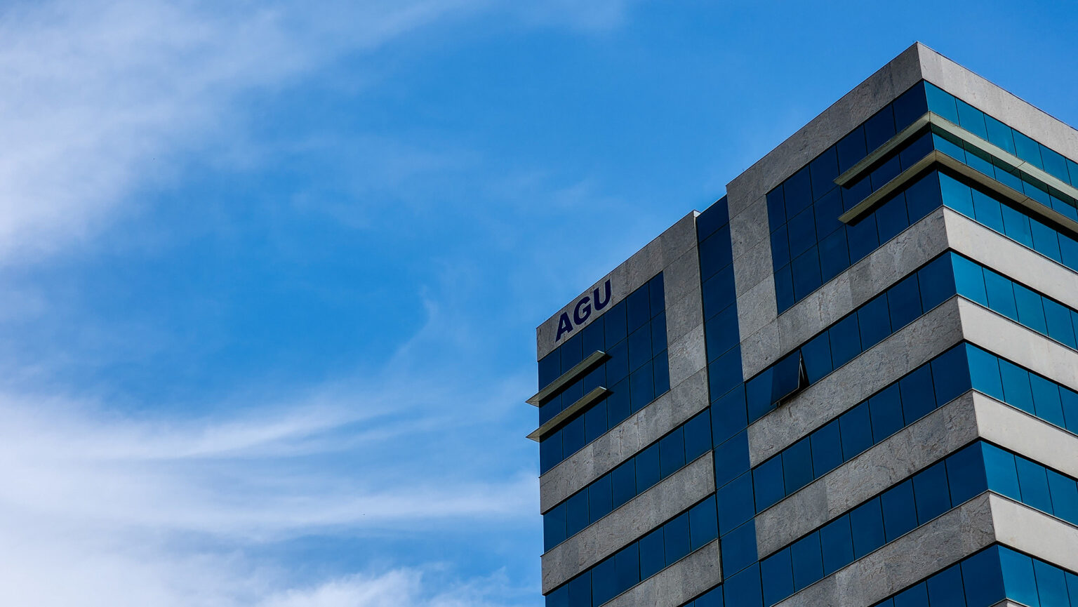 AGU Suspende Reembolso de Auxílio-Saúde: Entenda as Implicações