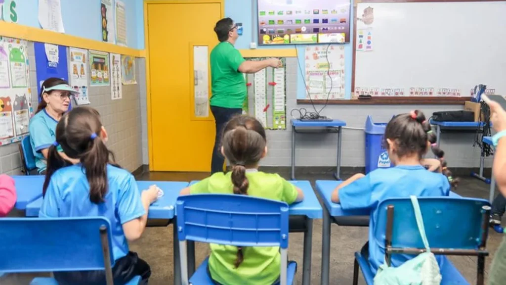 Ceará lidera ranking nacional do MEC com melhores escolas públicas do ensino fundamental Ceará lidera ranking nacional do MEC com melhores escolas públicas do ensino fundamental