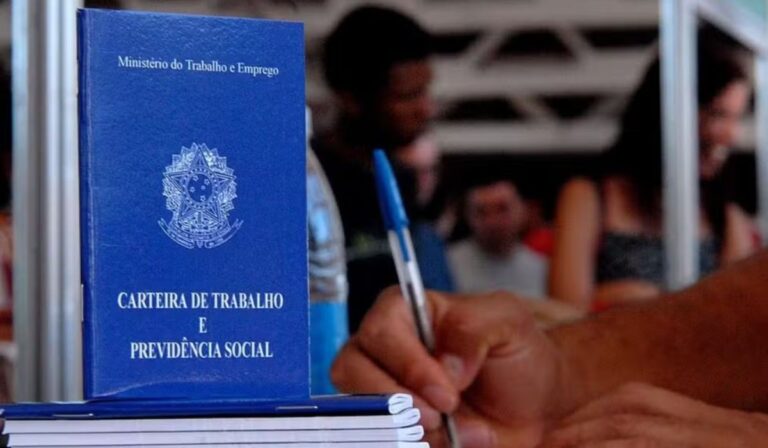 54 Vagas de Emprego em Petrolina, Salgueiro e Araripina: Oportunidades Imperdíveis 54 Vagas de Emprego em Petrolina, Salgueiro e Araripina: Oportunidades Imperdíveis