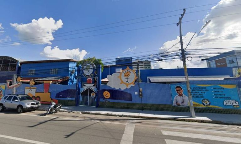 Colégio Professor Simão de Petrolina: Um Legado de 30 Anos Chega ao Fim Colégio Professor Simão de Petrolina: Um Legado de 30 Anos Chega ao Fim