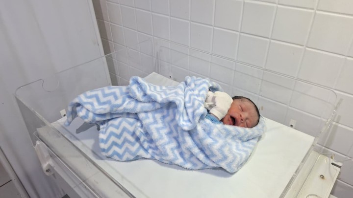 Primeiro Bebê de 2026 Nasce em Santarém: Um Novo Ciclo de Vida e Cuidado Primeiro Bebê de 2026 Nasce em Santarém: Um Novo Ciclo de Vida e Cuidado