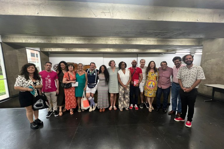 Missão Cultural: Encontro entre Mariana Mazzucato e Pesquisadores do Carnaval Missão Cultural: Encontro entre Mariana Mazzucato e Pesquisadores do Carnaval