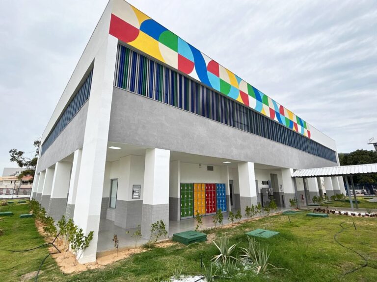 SESI-PE Inaugura Escola de Referência em Petrolina em Homenagem a Rafael Coelho SESI-PE Inaugura Escola de Referência em Petrolina em Homenagem a Rafael Coelho