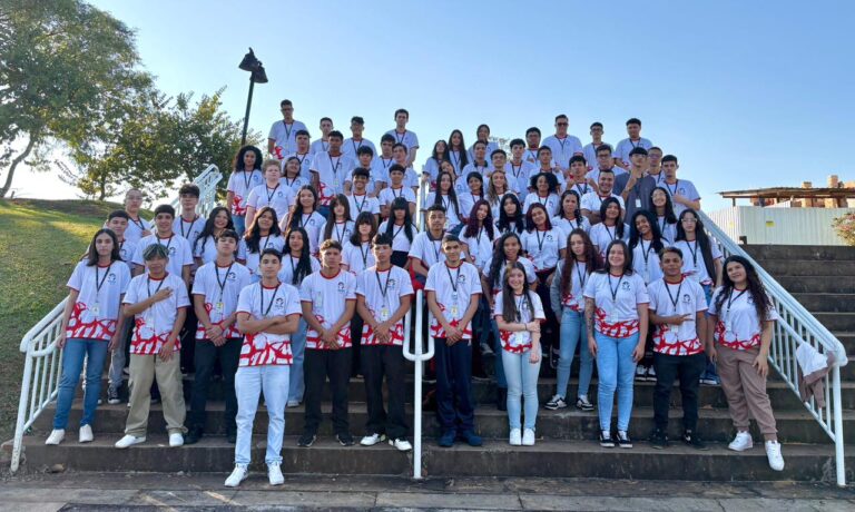 Trilha Jovem Iguassu: Capacitando Jovens para o Turismo Sustentável