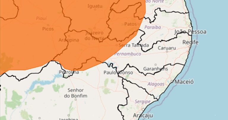 Alerta de Tempestades em Pernambuco: 42 Cidades em Risco e Chuvas de Até 100 mm Alerta de Tempestades em Pernambuco: 42 Cidades em Risco e Chuvas de Até 100 mm