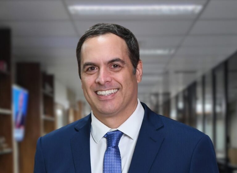 Paulo Câmara assume novamente a presidência do Banco do Nordeste Paulo Câmara assume novamente a presidência do Banco do Nordeste
