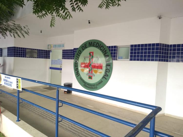 Homem de 26 anos é assassinado a tiros em Petrolina: entenda os detalhes Homem de 26 anos é assassinado a tiros em Petrolina: entenda os detalhes