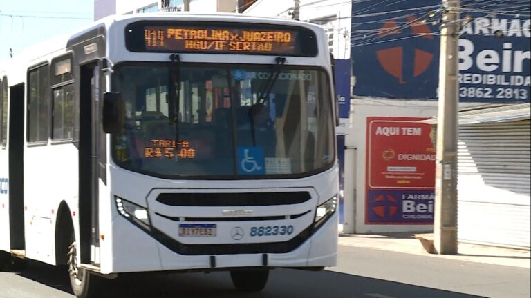 Ônibus Entre Petrolina e Juazeiro Retornam ao Circuito Após Suspensão de Três Meses Ônibus Entre Petrolina e Juazeiro Retornam ao Circuito Após Suspensão de Três Meses