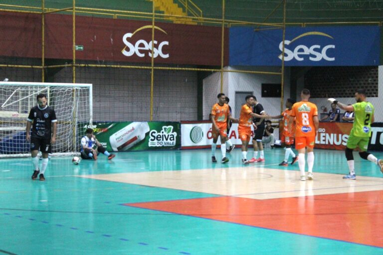 Garapa Avança à Semifinal da Copa TV Grande Rio de Futsal com Goleada sobre Dormentes